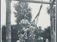 2. august 1986  Setomaa, Obinitsa k. IV Leelopäev  Kes pildil?  Foto: Aivar Palmre