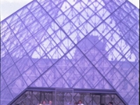 1992  Louvre, Versailles Leiko Prantsusmaal? Millal? Mis üritus? Kes pildil?  Liidia Lind, ?, Veera Hirsik, Vaike Sarv